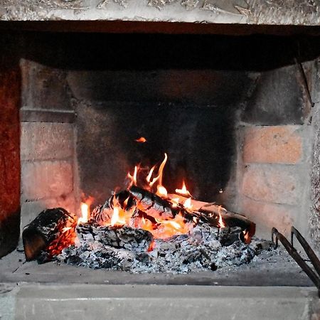 Lodges Veis Kamenice Εξωτερικό φωτογραφία