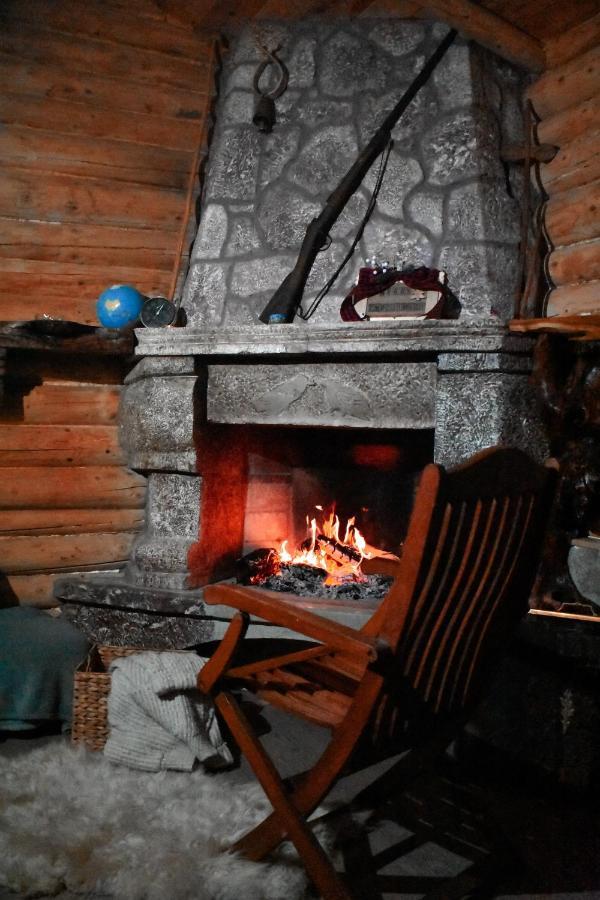 Lodges Veis Kamenice Εξωτερικό φωτογραφία